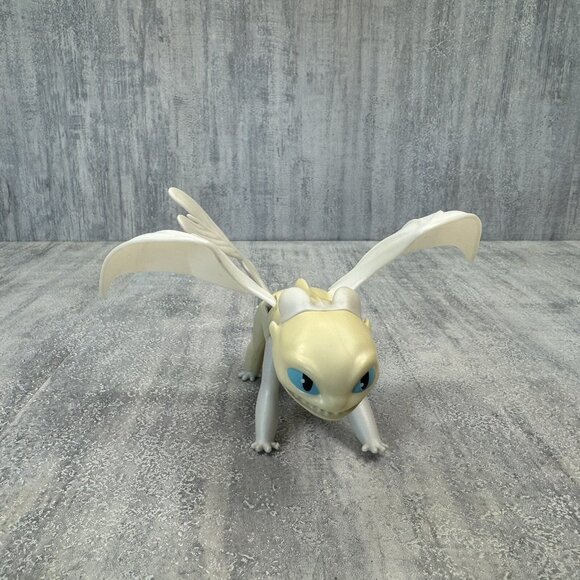 How To Train Your Dragon Figure Light Fury Striped Toy 2018 7" Long Dreamworks - Picture 3 of 7
